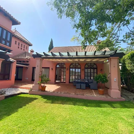 Villa Golden Mile